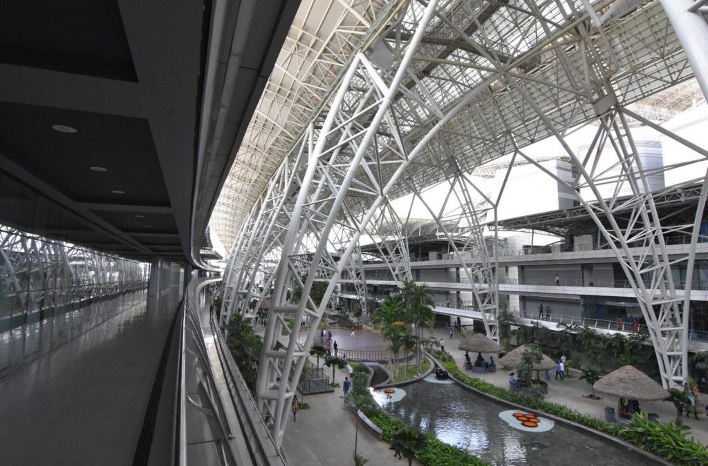 Siruseri Techno Park Chennai, India / Carlos Ott Arquitectos + Carlos Ponce de León Arquitectos